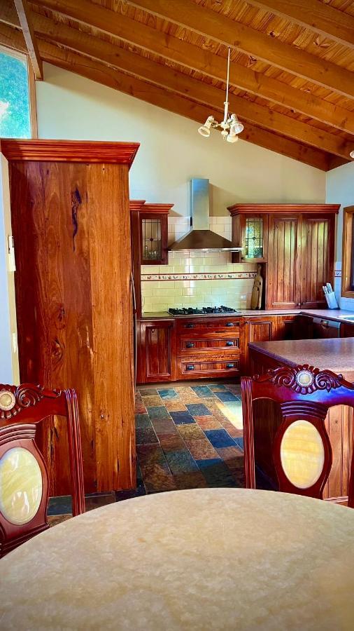Melbourne Topview Villa In Dandenong Ranges Near Skyhigh Kalorama Ngoại thất bức ảnh